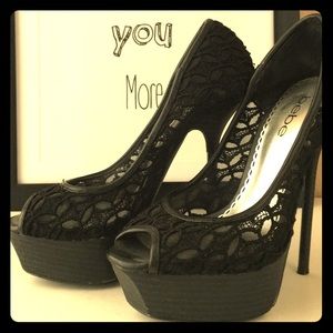 Bebe Brand Lace accent Thin heeled stilettos